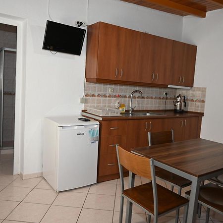 Melis Pansiyon Bodrum Exterior foto